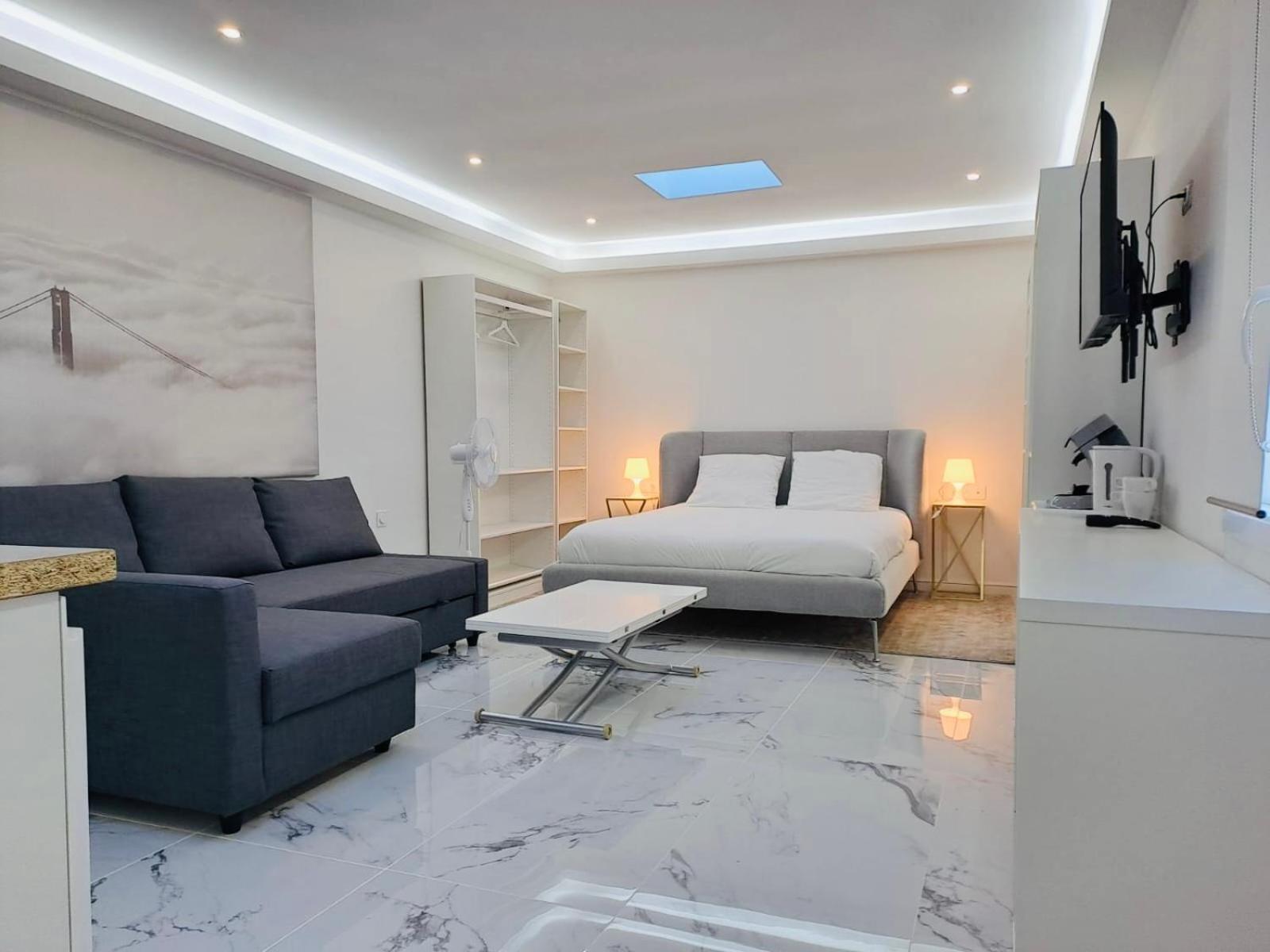 Studio Spacieux Metro 14 Paris Orly Exteriér fotografie